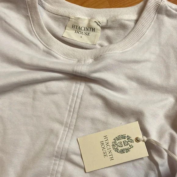 NWT. Tuckernuck White Dress - Picture 3 of 3